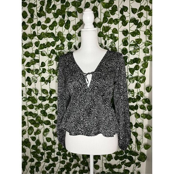 Abercrombie and Fitch Tied Black Blouse - Picture 1 of 5